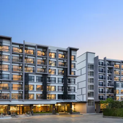 VST Residence Hotel (Thepharak) Hotels near Kheha BTS Station