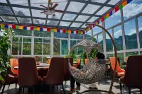 Diebu Zagana Gesang Medo Homestay - فطور