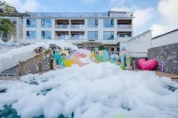 Qixiannv Homestay (Xiannv Mountain Shop) - Rooftop Pools