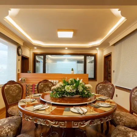 Lobbum Tsang Boutique Hotel