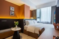 Repulse Bay S Hotel (Yibin Changjiang Park Wal-Mart)