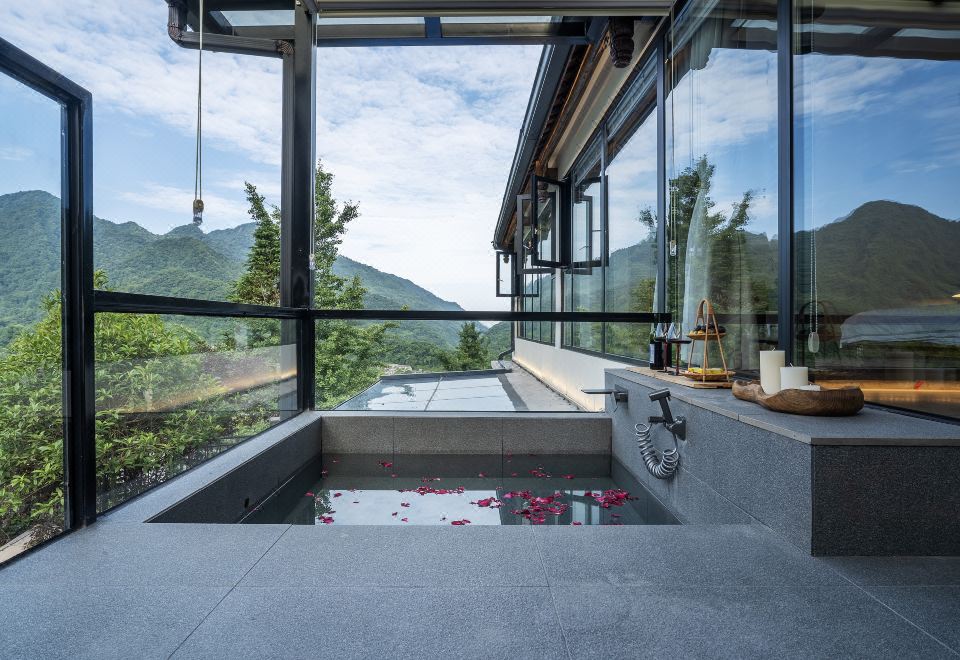 칭우 민박 내부