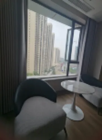Aotman Hotel (Chengdu Qingbaijiang Wanda) Hotels near Qingbaijiang