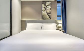 7 Days Premium Hotel (Chongqing Kaizhou District Government Square)