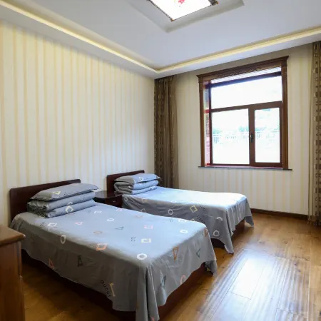 Changbai Hongxiang Entertainment Club