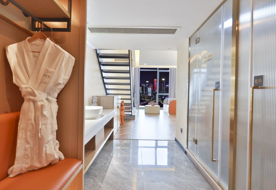 5. 충칭 아산 리버..