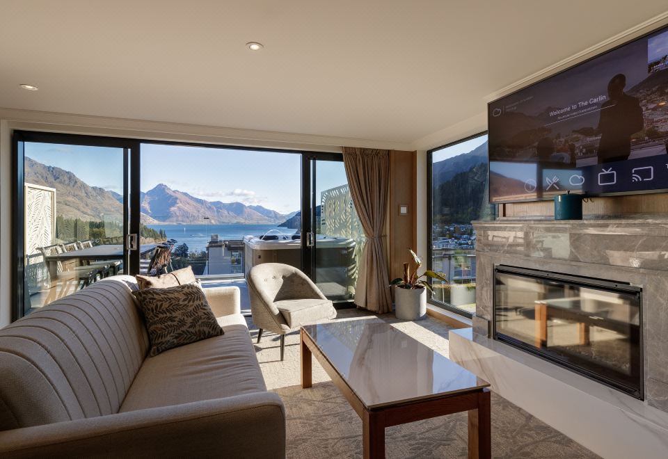 퀸스타운 부티크 호텔의 호화로운 모습