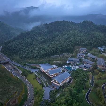 MingYueChuan·Infully Yunsu Hot Spring Hote