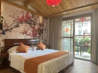 Huahong Hotel (Jiuhuashan Qingyang RT-Mart) - شرفة