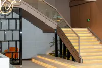 St. Regis Light Luxury Hotel (Yellow Crane Tower Zhongnan University of Economics and Economics)