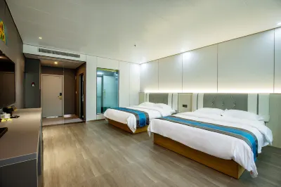 QianGuan Hotel (ChongQing Qianjiang High-speed Railway Station) Hotels near Forest Engineering Monument