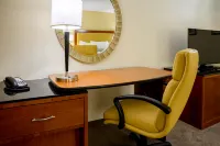 Airtel Plaza Hotel Hotels in Van Nuys