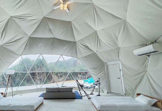 Glampark Resort Okinawa Akuna Beach의 글램핑 텐트 전경