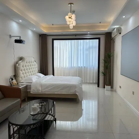 Miss Sister Homestay (Linyi Bus Station)