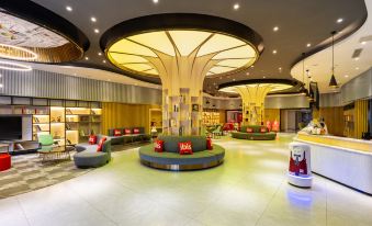 Ibis Hotel (Lanzhou West Railway Station South Square)