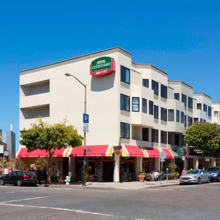 Courtyard by Marriott San Francisco Fisherman's Wharf Отели рядом с достопримечательностью «Алькатрас»