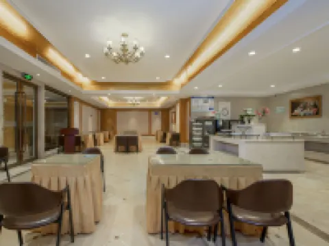 維也納酒店（鄭州衹有河南電影小鎮店） 中牟酒店