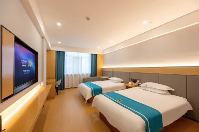 Super 8 Hotel (Xuzhou Suining Bayi Middle Road Xingmei Plaza) Hotels near hui ning bai tang he shi di gong yuan