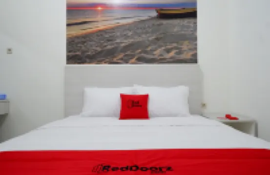 RedDoorz near Mataram University