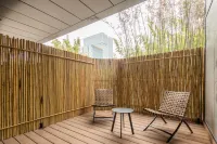 Stone&Bamboo Hotel (Nanjing South Railway Station )