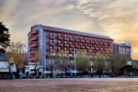 Urban Garden Hotel (Junan County Wofo Temple) Hotels in Junan County