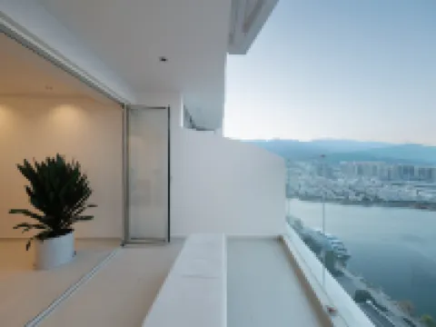 Dali BoMan Sea View Hotel (Erhai Park Branch) Hotels in Dali