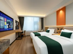 JOYINN Z HOTEL(Meishan East High-speed Railway Station San Su Temple )