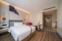 Elong Hotel (Jixi Museum) Hotels in Jixi