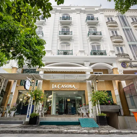 La Casona Hotel Отели рядом с достопримечательностью «Район 7»