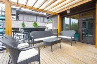 Gubei Water Town · Outdoor Private Hot Spring · Cuilu Mountain Residence Party Villa