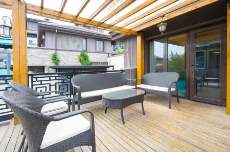 Gubei Water Town · Outdoor Private Hot Spring · Cuilu Mountain Residence Party Villa