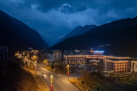 JiuZhaiGou JinLong International Resort Hotel