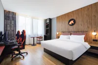 YUNIK Esports Hotel (Taizhou College Store) Hotels in Taizhou