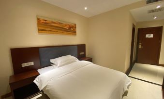 Tianyi Holiday Hotel