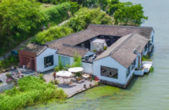 Taoyuan Pavilion Hotels near Dongqian Lake