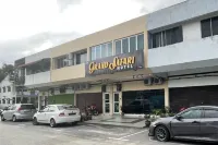 OYO 90369 Safari Hotel Lumut Hotels in der Nähe von Stadium Majlis Perbandaran Manjung