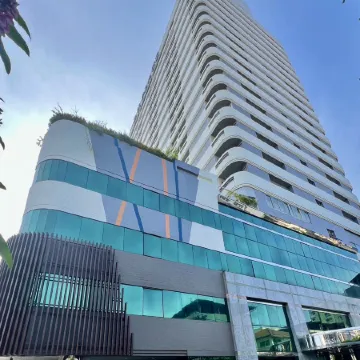 BU Place Hotel Отели рядом с достопримечательностью «Ратчада Сой 6»