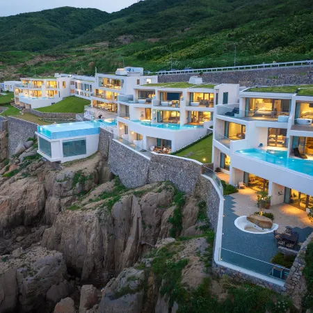 Xihui Cliff