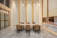 โรงแรมลาวานด์ (เมืองซินตูเฉียว คังติ้ง)