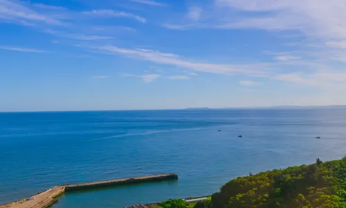 Floral Hotel·Nanao Green Water Blue Bay light luxury home stay