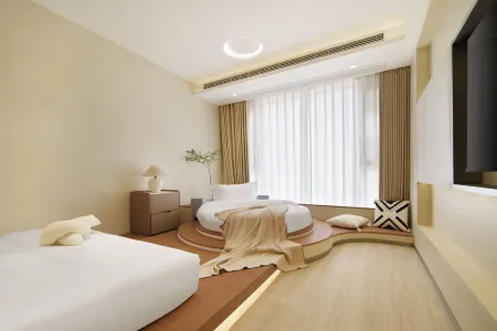 Floral Hotel · Whispering Tides of Wutang (Xiaowushitang Branch) Отели рядом с достопримечательностью «zhang zhou wan»