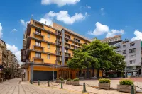 PENSÃO FAMÍLIA (TEMPLO DE HONG KUNG） Hotel in zona Praca de Ponte e Horta