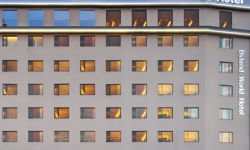 Byland World Hotel (Yiwu International Trade City)