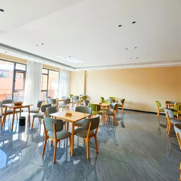 Tiandu Grand Hotel (Tourism Distribution Center)