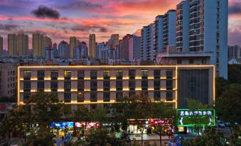 YI GE XIN WISDOM HOTEL