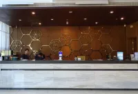 Nature E-sports Hotel (Jiaxing Wanda Plaza)