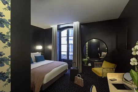 Hôtel Mercure Nantes Centre Passage Pommeraye Отели рядом с достопримечательностью «Audencia Bachelors»