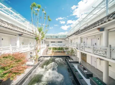 Day Youth Hotel (Dali Ancient City Pedestrian Street)