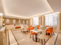 Vienna Hotel Hebi Qi County Yunmeng Avenue - Frühstück