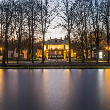 Kasteel De Vanenburg Hotels in Putten